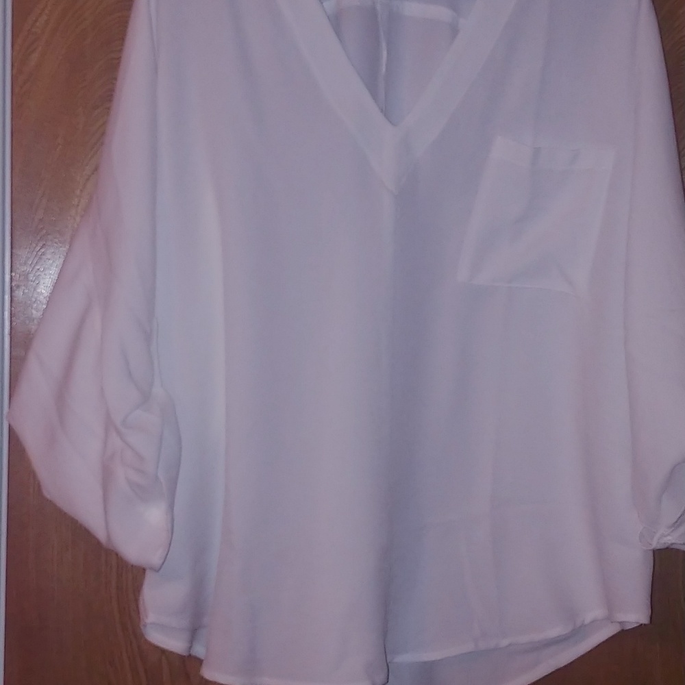 Emelia xl polyester tunic vneck top
